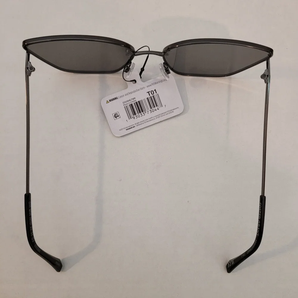 Foster Grant‎ Sunglasses Womens Gunmetal Cat Eye Silver Mirrored Lens Steel Wire